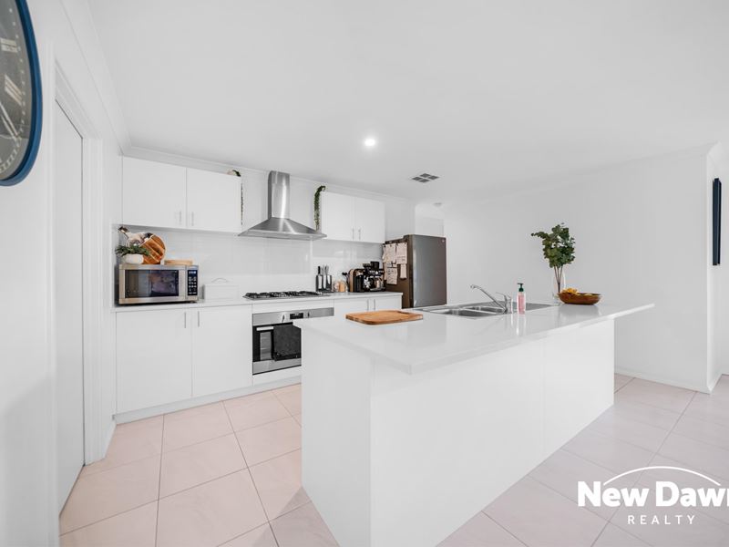 108 Egerton Drive, Aveley