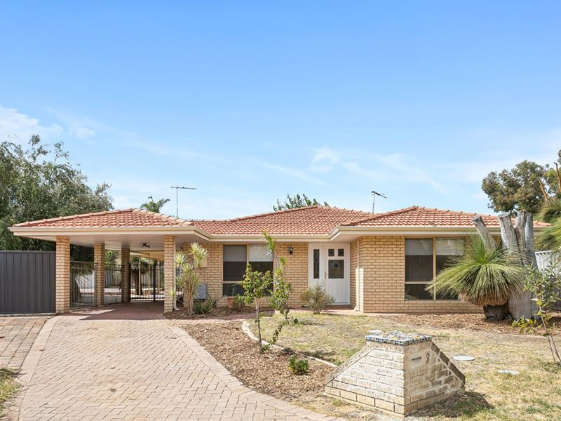 9 Letizia Court, Yangebup WA 6164