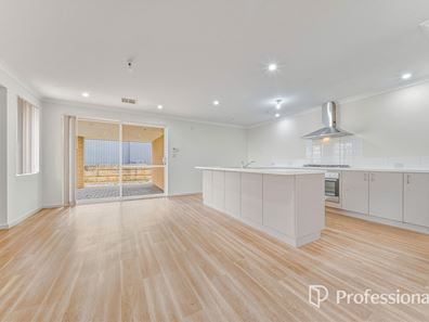 10A Whittaker Way, Waroona WA 6215