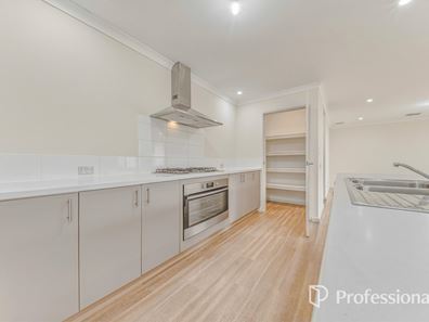 10A Whittaker Way, Waroona WA 6215