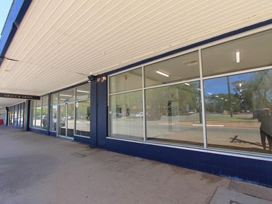 58 Barrack St, Merredin WA 6415