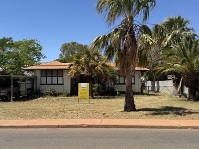 42 Third Avenue, Onslow WA 6710