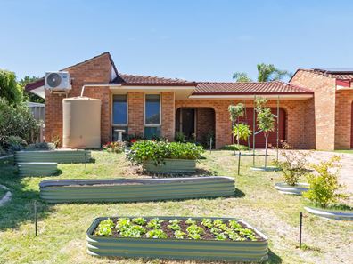 153A Twickenham Drive, Kingsley WA 6026