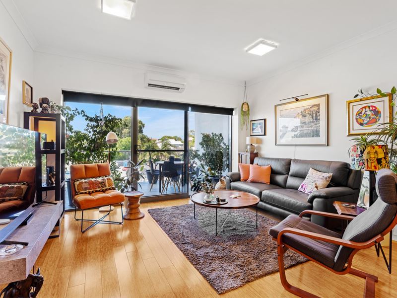 21/359 Oxford Street, Mount Hawthorn WA 6016