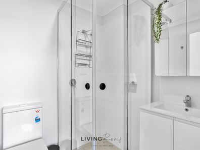 Room/5  29 Merrivale Circle, Tapping WA 6065