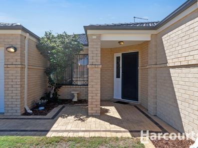 66 Fallbrook Avenue, Woodvale WA 6026