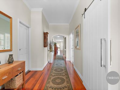 16 Dean Road, Jandakot WA 6164
