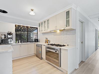 26 Grady Court, Waikiki WA 6169