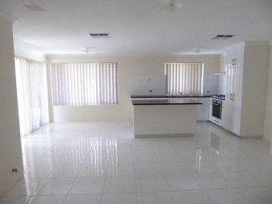 57 Glenfield Drive, Australind WA 6233