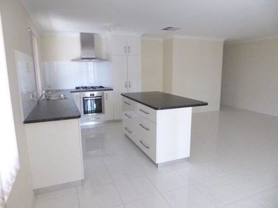 57 Glenfield Drive, Australind WA 6233