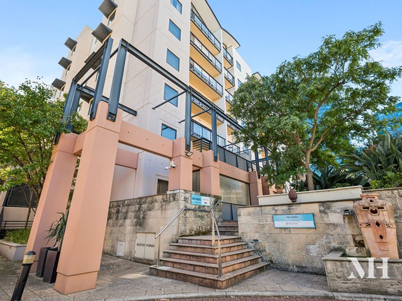 304/112 Mounts Bay Road, Perth