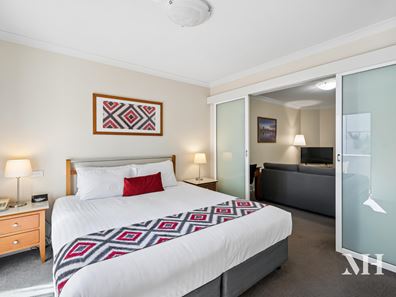 304/112 Mounts Bay Road, Perth WA 6000