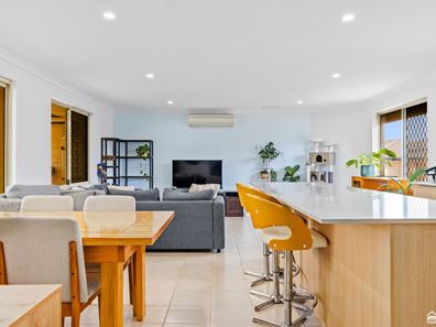 9/15 Attfield Street, Maddington WA 6109
