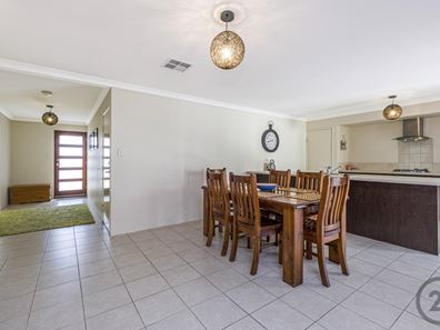 18 Medinah Street, Meadow Springs WA 6210