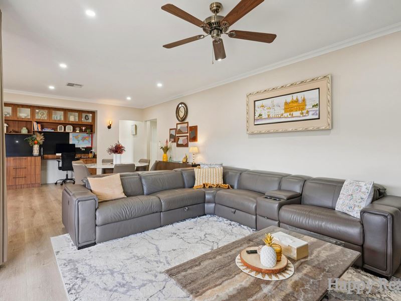 2 Spotless Close, Canning Vale WA 6155
