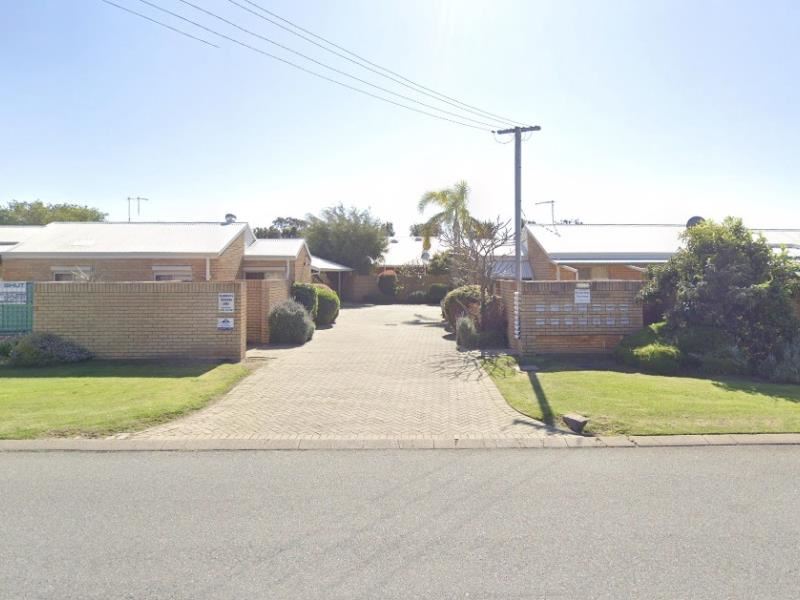 6/8 Ashford Avenue, Rockingham WA 6168