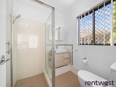 18B North St, Midland WA 6056
