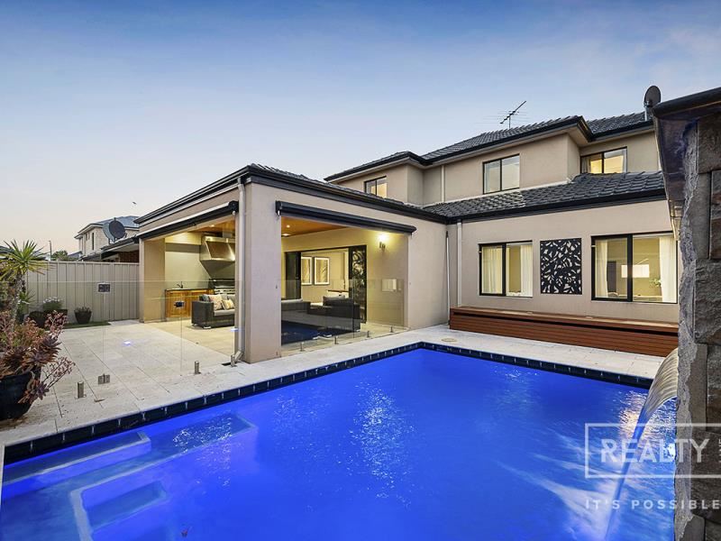 60 Carpenteria Drive, Stirling