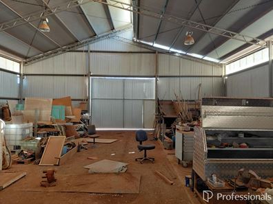31 Railway Street, Meekatharra WA 6642