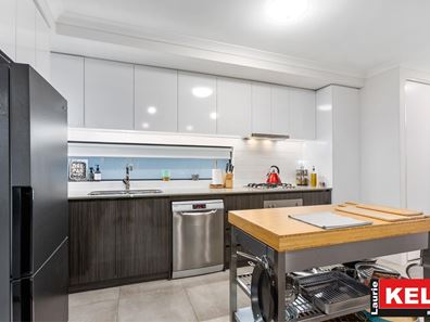5/213 Fisher  Street, Cloverdale WA 6105