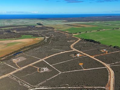 126 Orchid Road, Hopetoun WA 6348