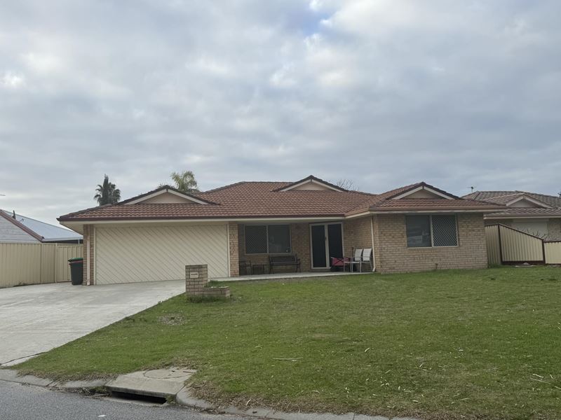 2 Karrawa Gardens, Port Kennedy