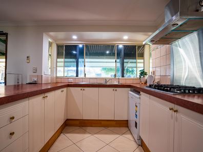 11 Prunster Road, York WA 6302