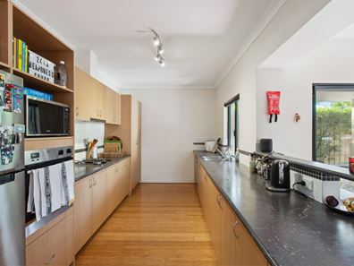 244A Weaponess Road, Wembley Downs WA 6019