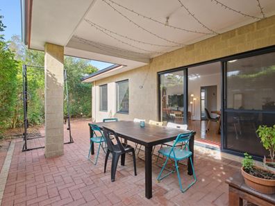 244A Weaponess Road, Wembley Downs WA 6019