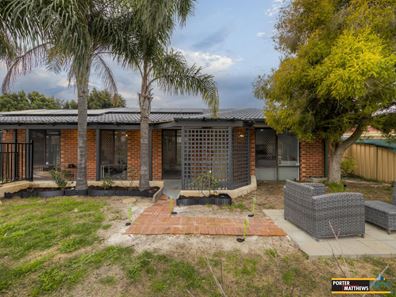 10 Lorikeet Way, Gosnells WA 6110