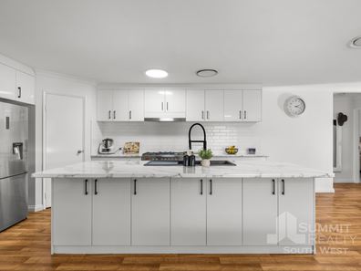 25 Duncan Loop, Millbridge WA 6232