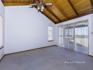 73 Naval Parade, Ocean Reef WA 6027