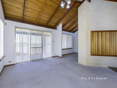 73 Naval Parade, Ocean Reef WA 6027