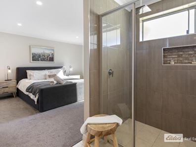 21 Jeffcott Street, Little Grove WA 6330
