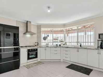 32 Ruby Avenue, Langford WA 6147