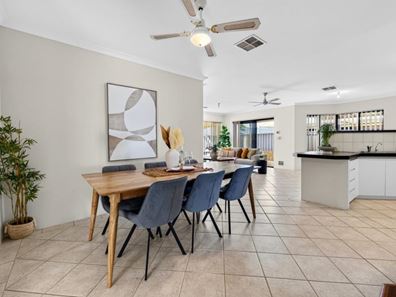 12 Westwind Place, Currambine WA 6028