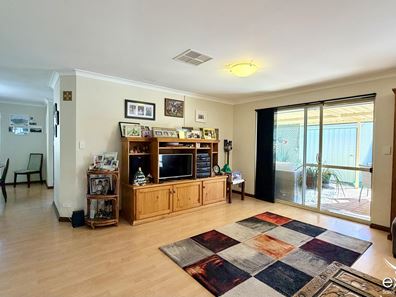 106 Dongara Circle, Jane Brook WA 6056