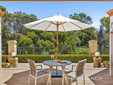 19 Hyde Court, Hillarys WA 6025