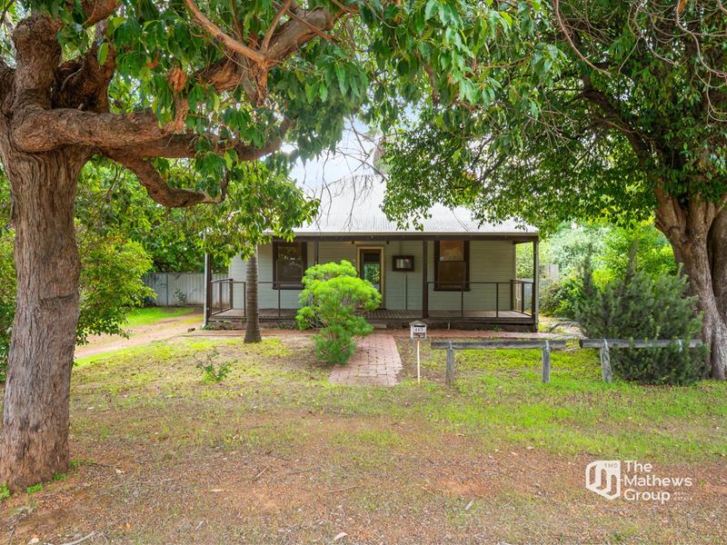 469 Green Avenue, Armadale WA 6112