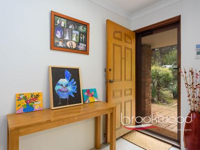 22 Council Road, Mundaring WA 6073