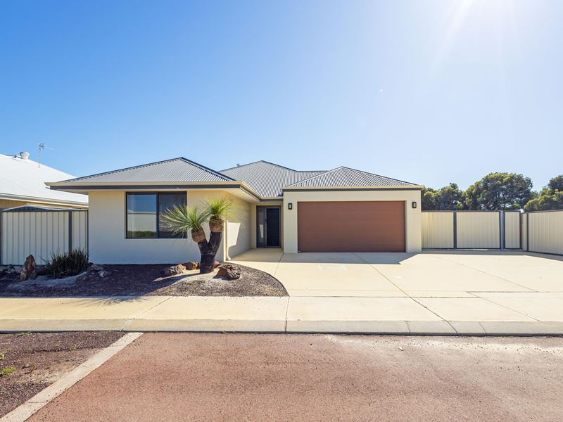 5 Crusoe Crescent, Jurien Bay
