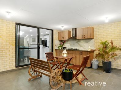 25 Oakbella Parade, Harrisdale WA 6112