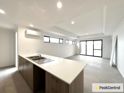 13 Sawtell Street, Alkimos WA 6038