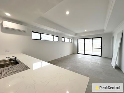 13 Sawtell Street, Alkimos WA 6038