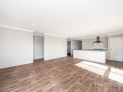6 Gnowangerup Bend, Dawesville WA 6211