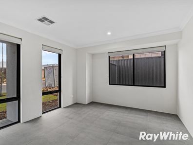 11 Kidrak Street, Madora Bay WA 6210