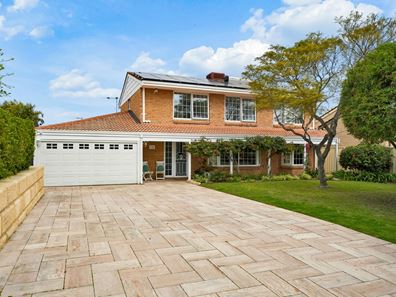 14 Camelot Street, Carine WA 6020