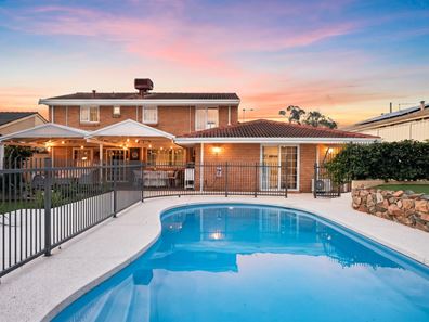 14 Camelot Street, Carine WA 6020