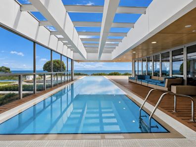 4/21 Ocean Drive, North Coogee WA 6163