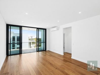 611/2 Thorburn Way, Shenton Park WA 6008